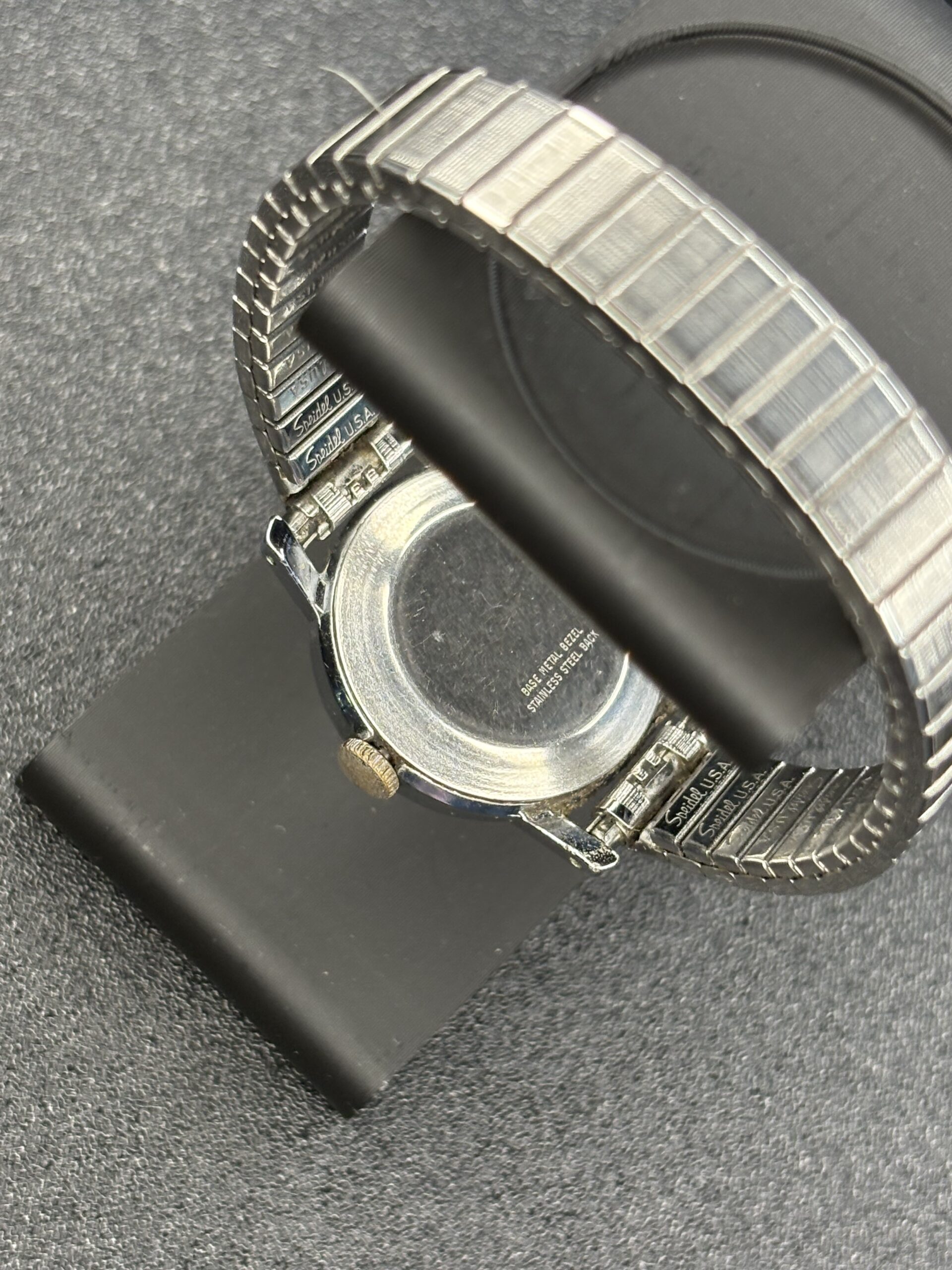 Timex Women's Easy Reader Expansion Band Watch T2H331 with White Dial and Large Arabic Numerals - Image 2