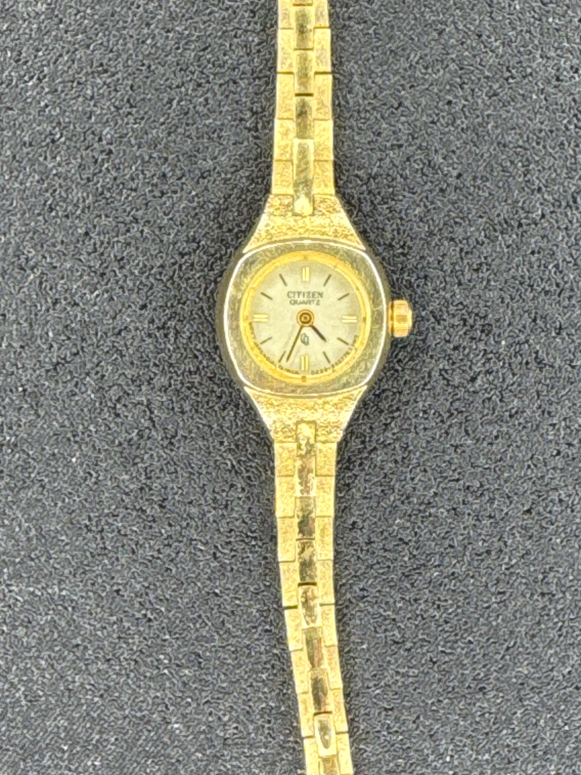 Citizen Quartz Small Women’s Watch 0054740