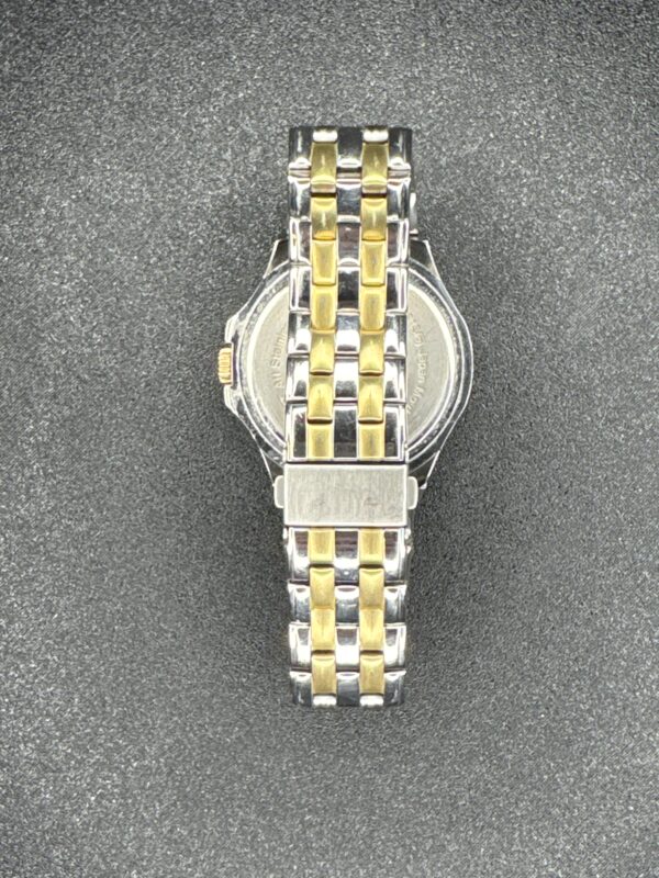 Armitron Date Mens Watch Quartz Glow In the Dark Hands 1S13 - Image 2
