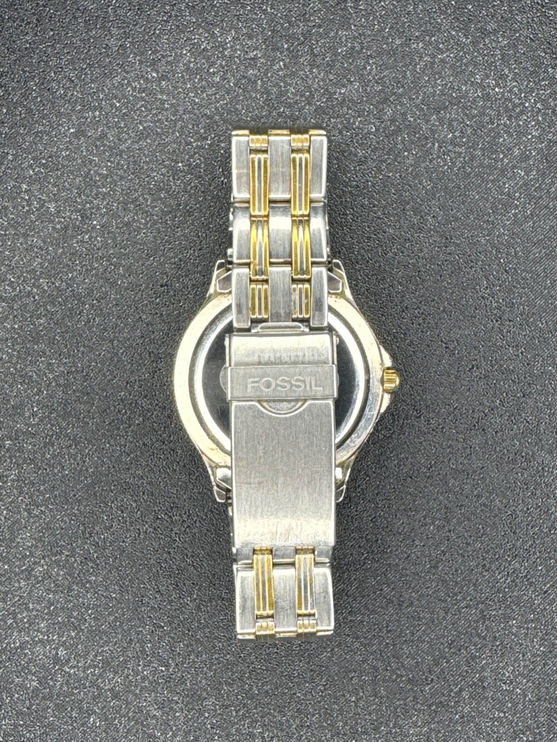 Fossil Date Two Tone Mens Watch AM-2974 - Image 2