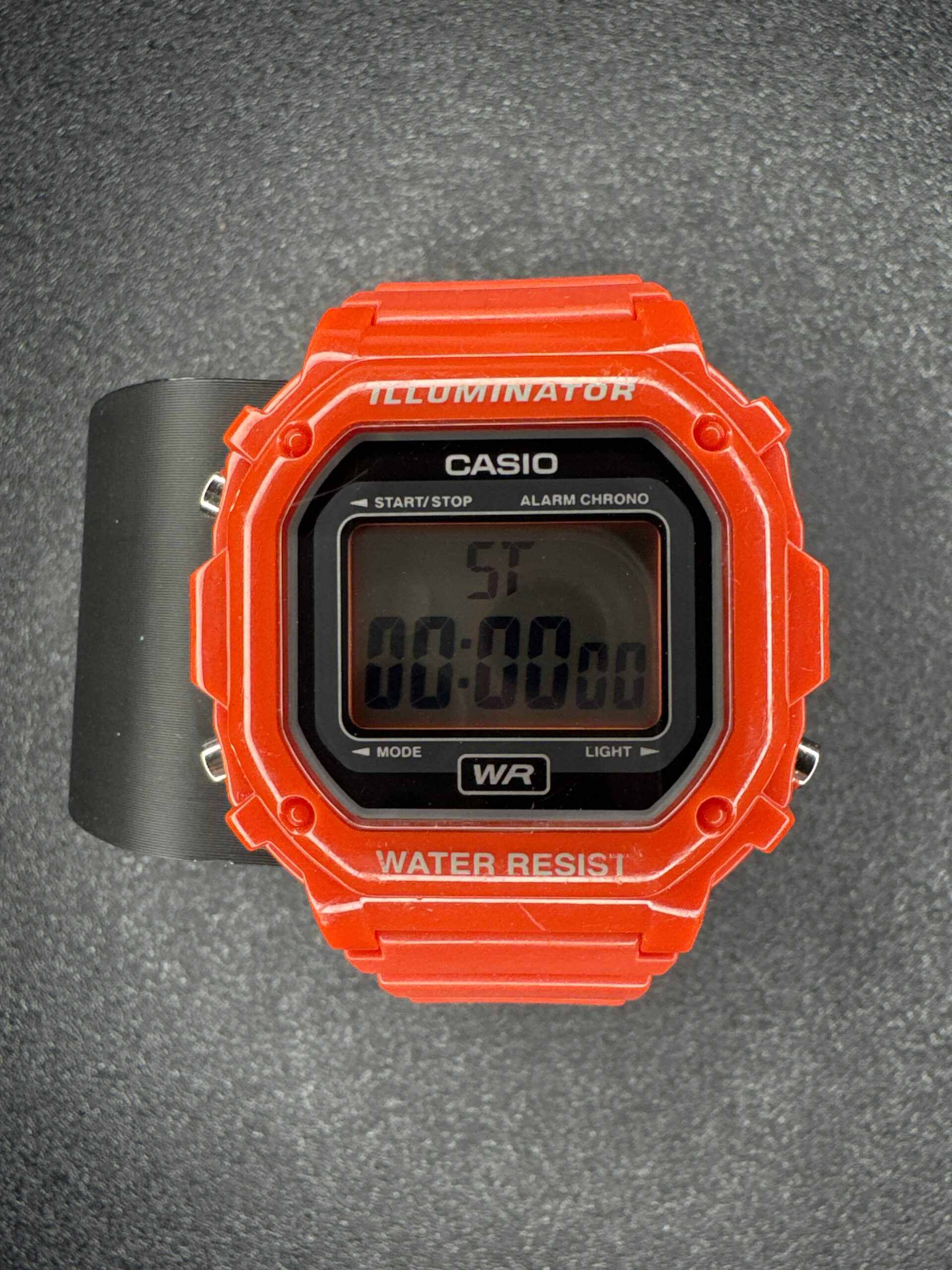 Casio Illuminator WR DIGITAL Mens Watch Red 3224