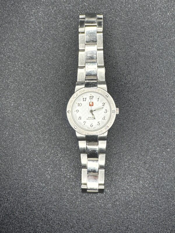 Swiss Military Silver Men’s Watch Quarts 3ATM