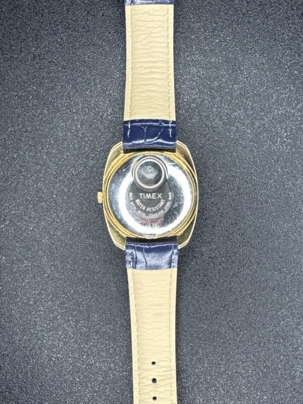 TIMEX Date Quarts Men’s Watch Blue Leather Band - Image 2