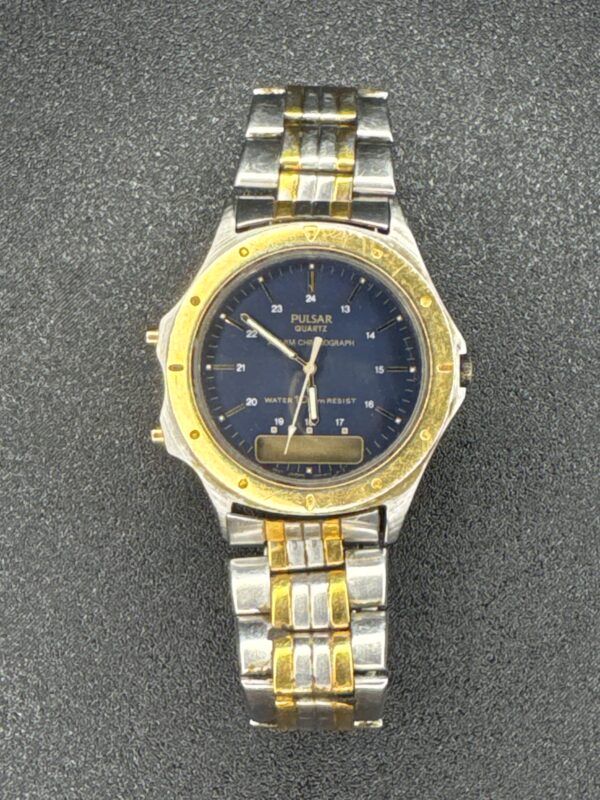 PULSAR Quarts Alarm Chronograph Mens Watch Digital Date 530685