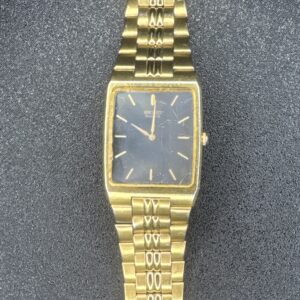 Seiko Quarts Women’s Watch Scratched Crystal 231095