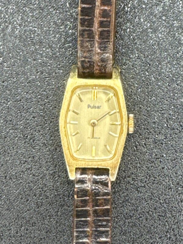 Pulsar 17 Jewels Small Women’s Watch 941215