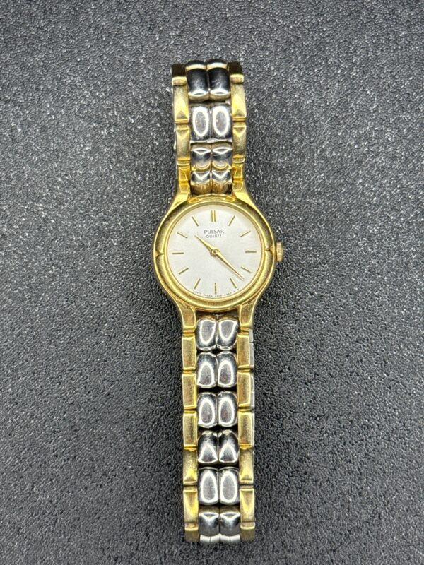 Pulsar Quarts Women’s Watch 420018