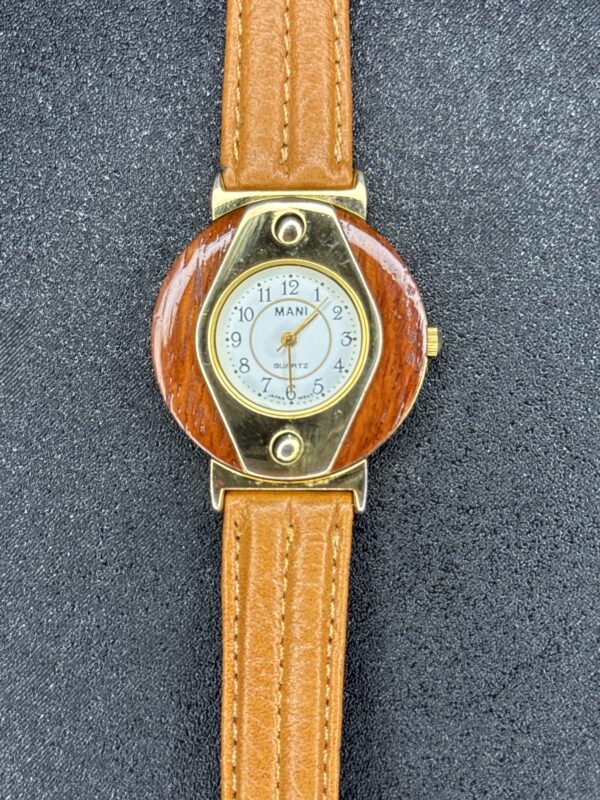 MANI Quarts Women’s Watch Wood Encased