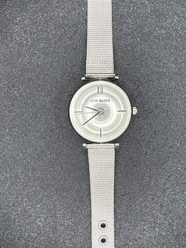 Steve Madden Full Silver Quarts Women’s Watch SMWS120