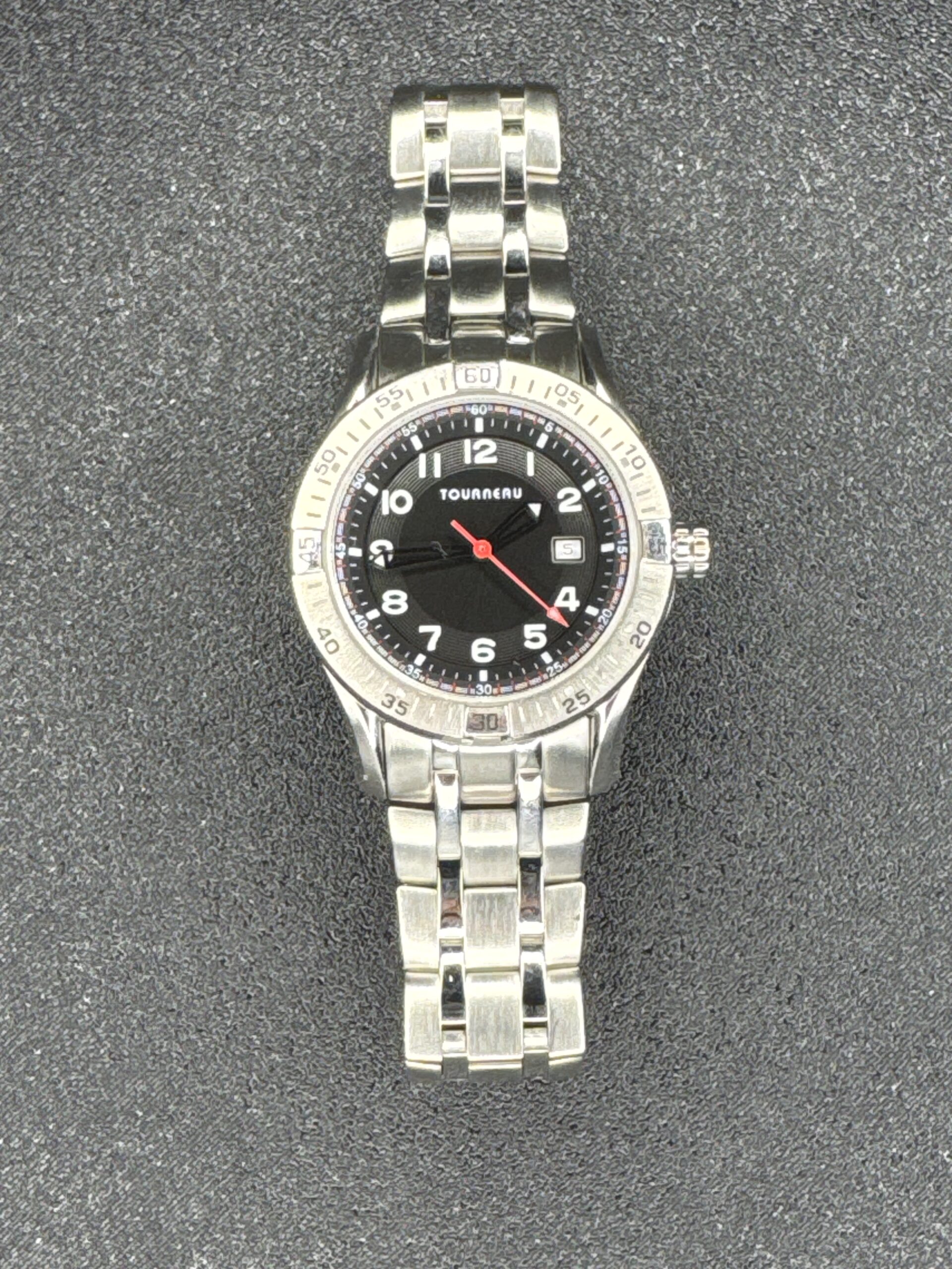 Tourneau Date Quarts Two Tone Unisex Watch