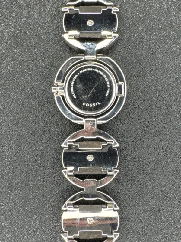 Fossil Quarts Women’s Watch Silver Wood Band 165ft - Image 2