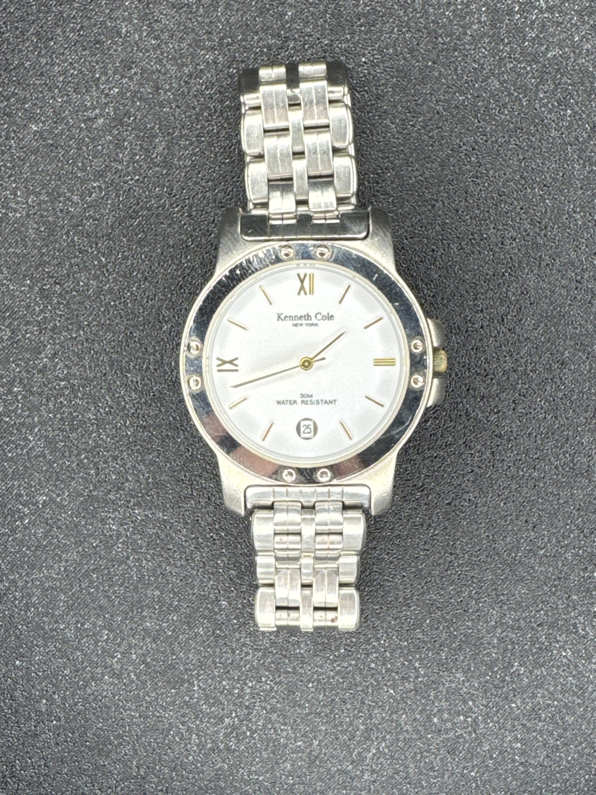 Kenneth Cole Date Quarts Men’s Watch KC3031