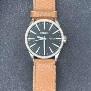 Nixon Date Mens Watch Quarts 14J